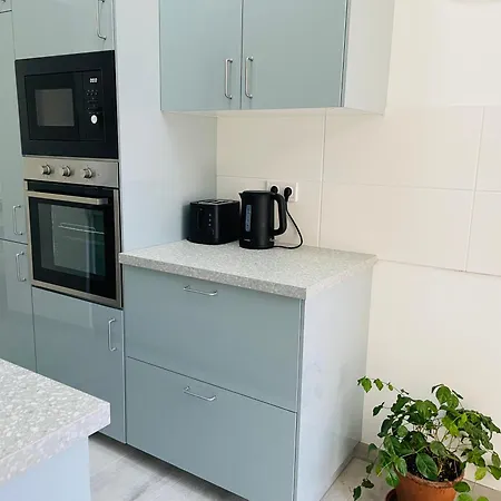 Cozy Near Centre Apartamento *