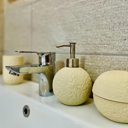 Cozy Near Centre Apartamento Budapest