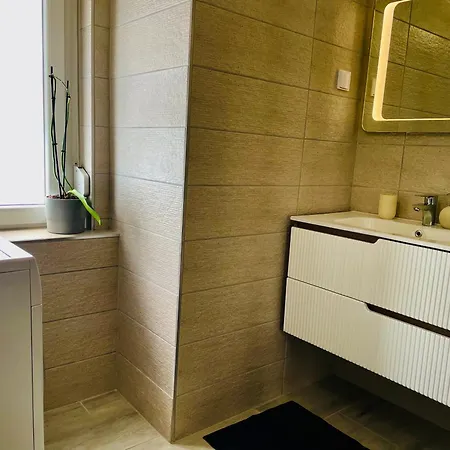 Cozy Near Centre Apartamento Budapest