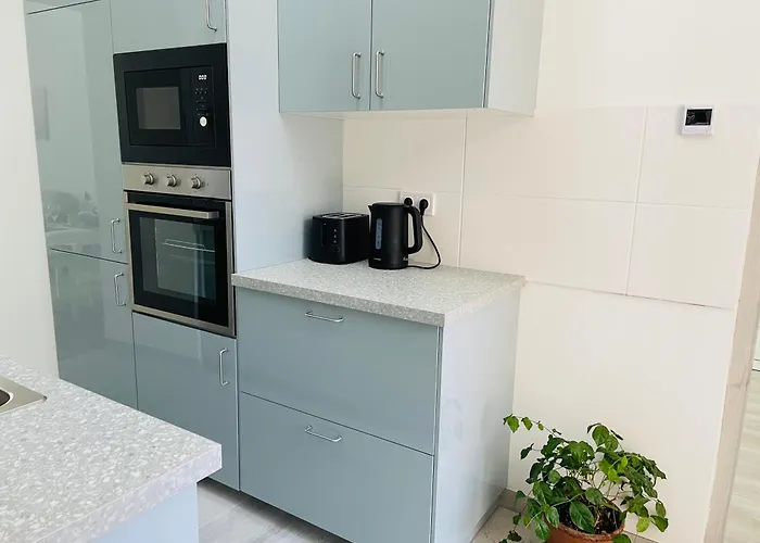Cozy Near Centre דירה *