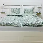 Cozy Near Centre