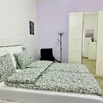 Cozy Near Centre Budapest